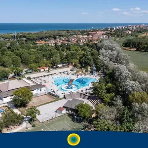 Club Del Sole Adriano Family Collection Punta Marina